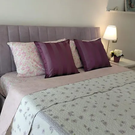 Sunnyside Accademia Apartment *